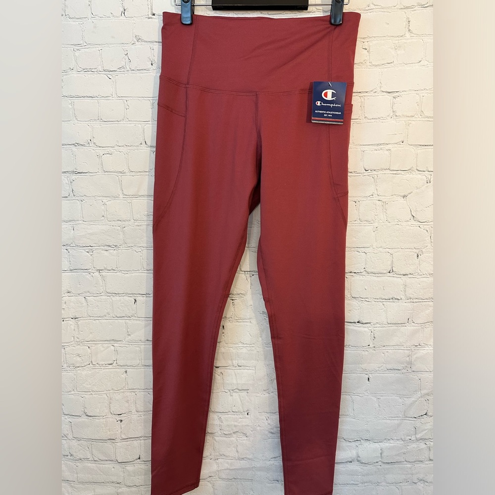 Champion Authentic woman’s leggings color burgundy size large NWT